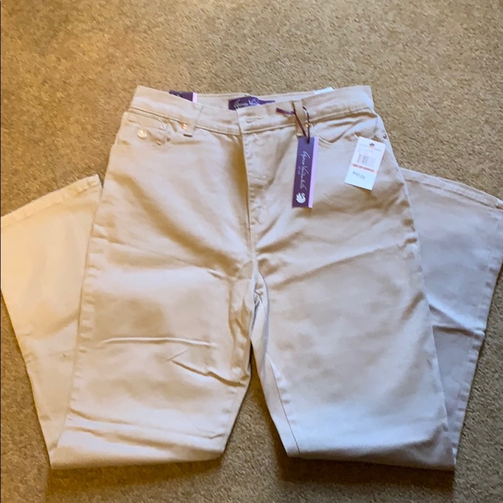 Gloria Vanderbilt stretch jeans